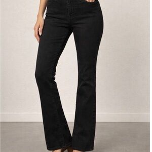 LEVI’S STRAUSS & CO Women’s Petite Bootcut  Jeans Mid Rise Stretch Denim  6 S/C